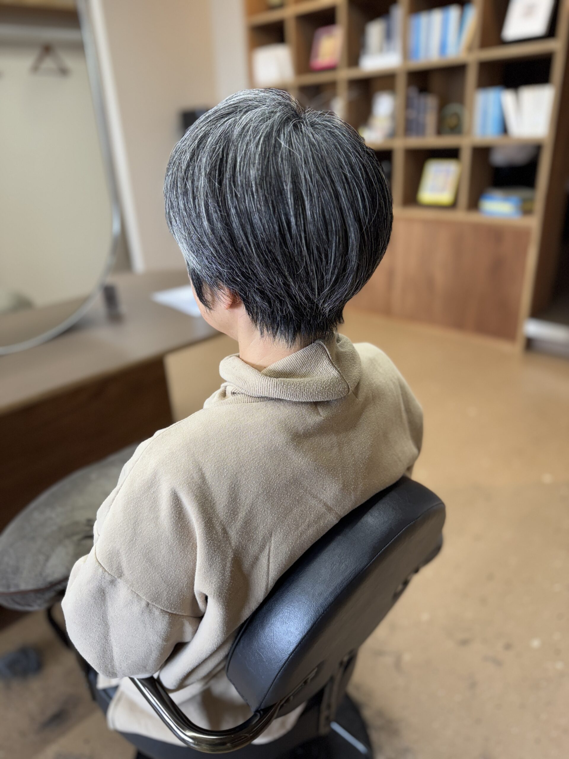 耳下ショートスタイル